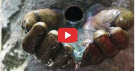 Edwige - Quasar music - video image hands and fountain